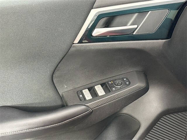 2022 Mitsubishi Outlander ES