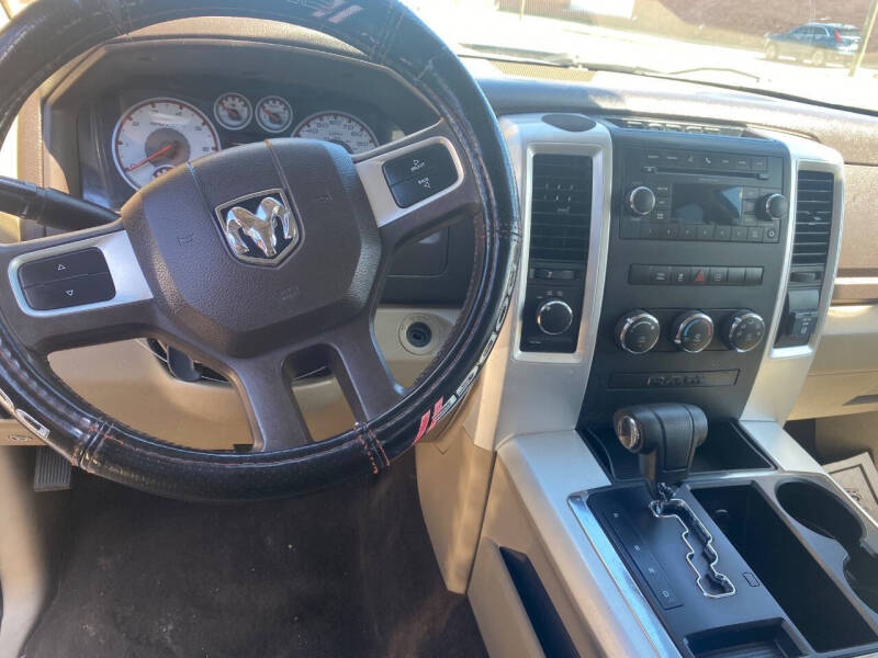 2011 RAM 1500 SLT