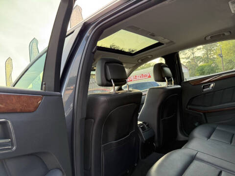 2011 Mercedes-Benz E-Class E 350 BlueTEC Luxury