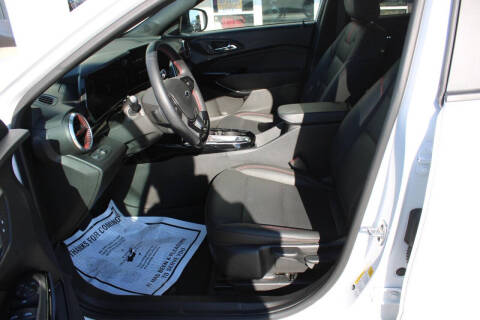 2025 Chevrolet Trax RS