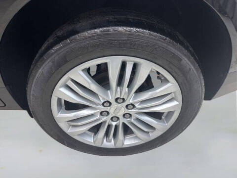 2018 Cadillac XT5 Premium Luxury