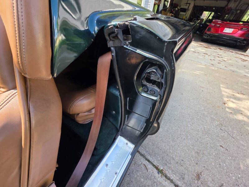 1958 Ford Thunderbird
