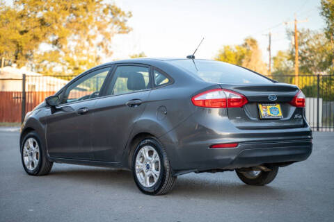 2016 Ford Fiesta SE