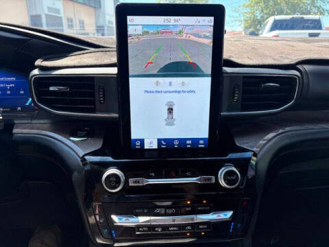 2022 Ford Explorer Platinum