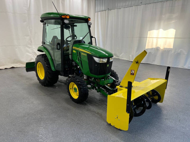 2019 John Deere 3039R