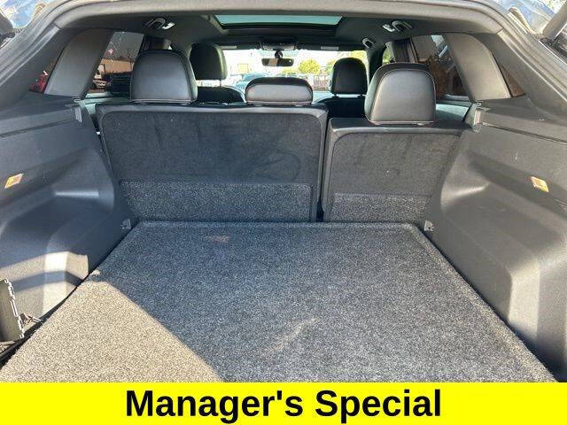 2022 Volkswagen Atlas Cross Sport SE 4Motion