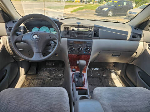 2003 Toyota Corolla LE