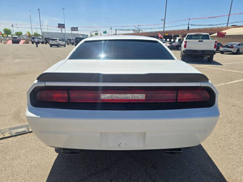 2014 Dodge Challenger SXT