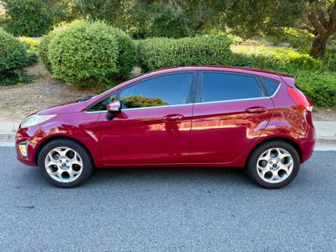 2011 Ford Fiesta SES