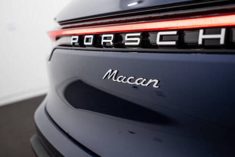 2026 Porsche Macan