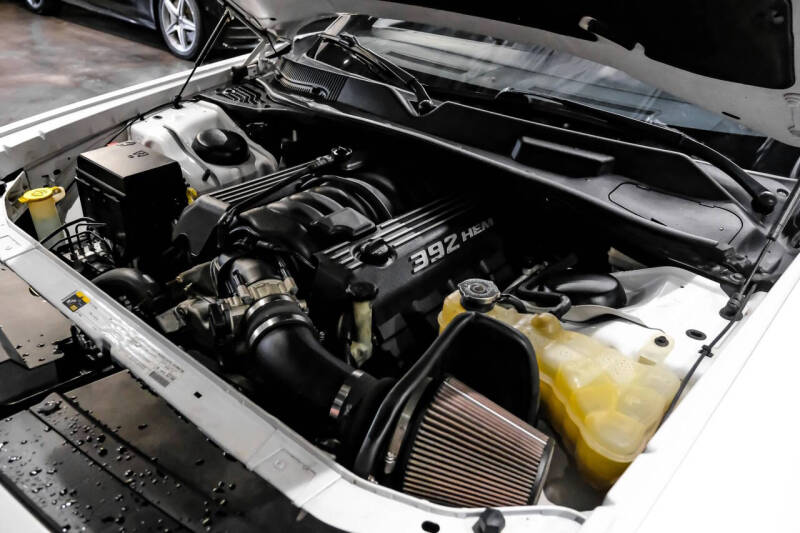 2013 Dodge Challenger SRT8 Core