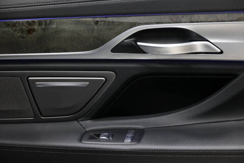 2021 BMW 7 Series 740i