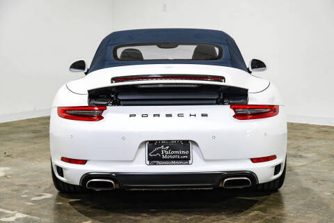 2017 Porsche 911 Carrera