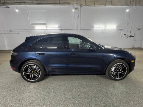 2021 Porsche Macan Turbo