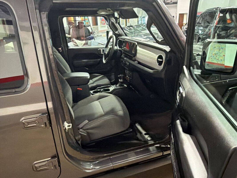 2024 Jeep Wrangler Willys 4xe