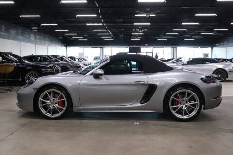 2024 Porsche 718 Boxster S