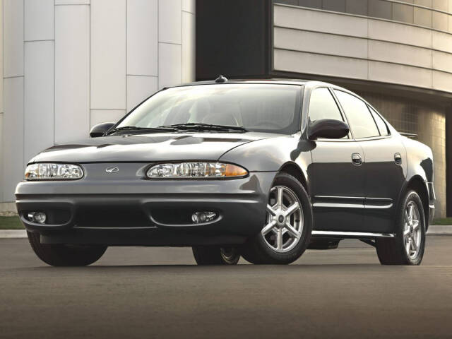 2004 Oldsmobile Alero for sale at Axio Auto Boise in Boise, ID