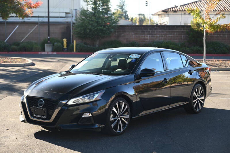 2021 Nissan Altima 2.5 SR