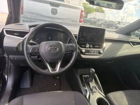 2023 Toyota Corolla Hatchback SE
