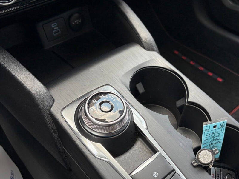 2022 Ford Escape SEL