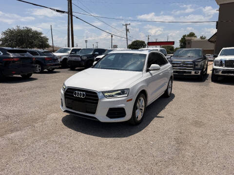 2016 Audi Q3