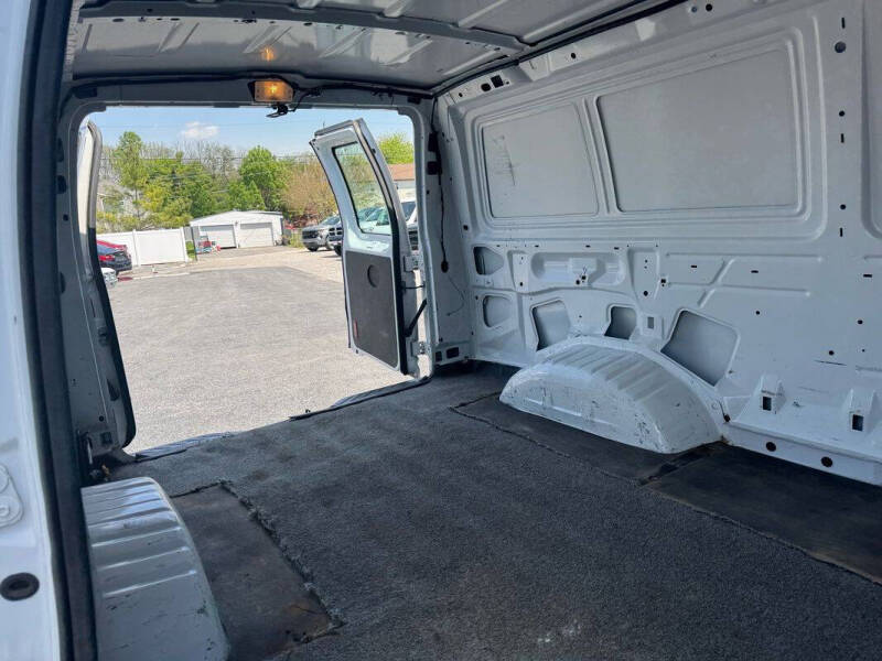 2012 Ford E-Series E-250