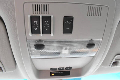 2013 Cadillac Escalade Platinum Edition