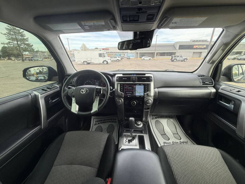 2022 Toyota 4Runner SR5