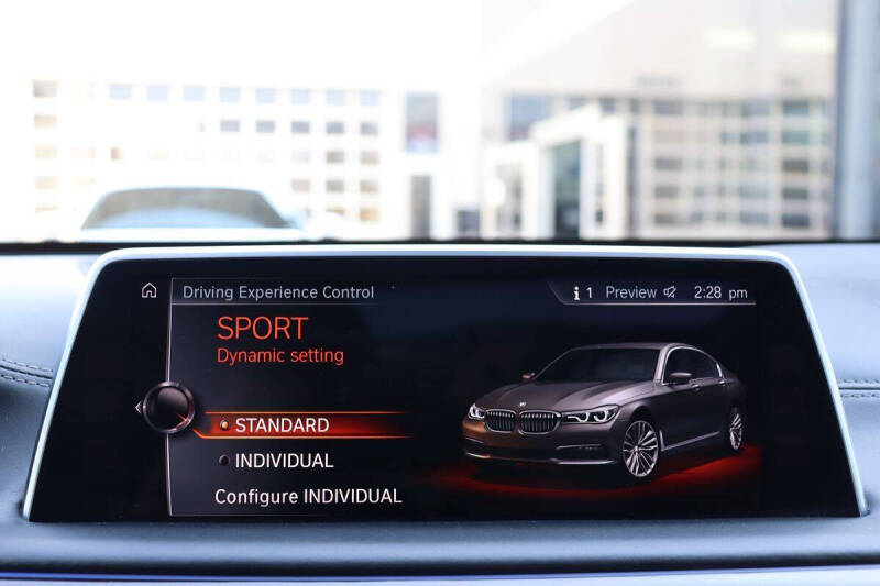 2017 BMW 7 Series 750i xDrive