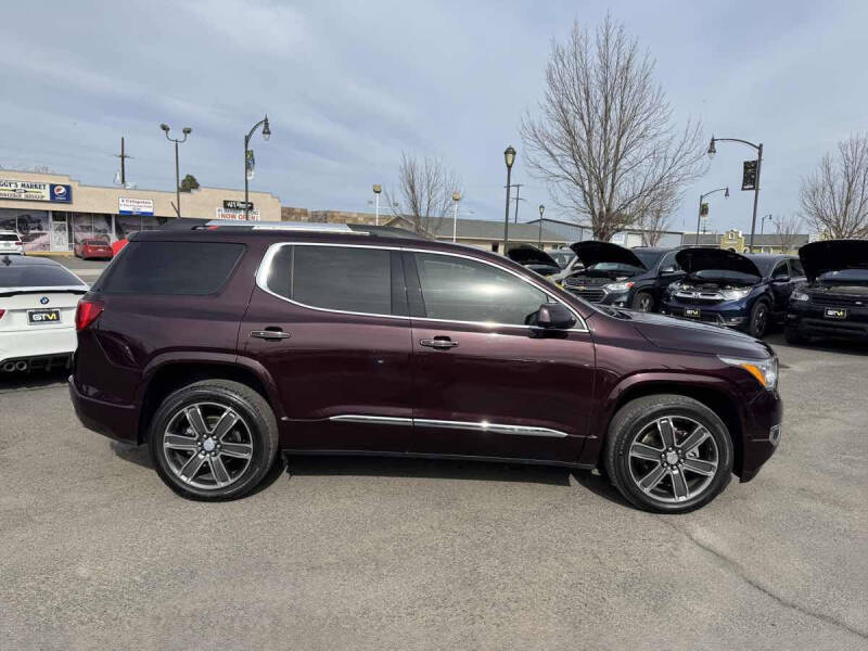 2018 GMC Acadia Denali