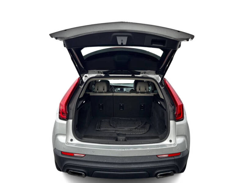 2019 Cadillac XT4 Luxury