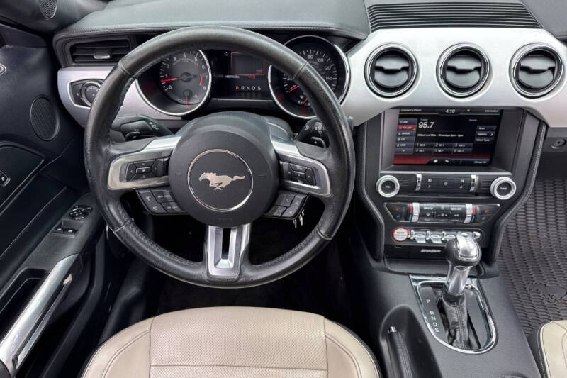 2015 Ford Mustang EcoBoost Premium