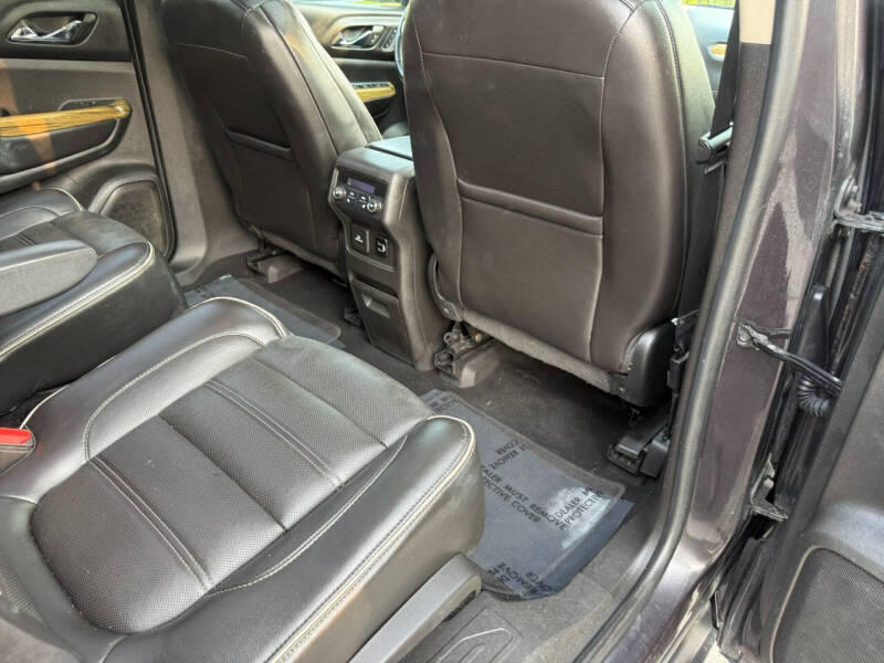 2017 GMC Acadia Denali