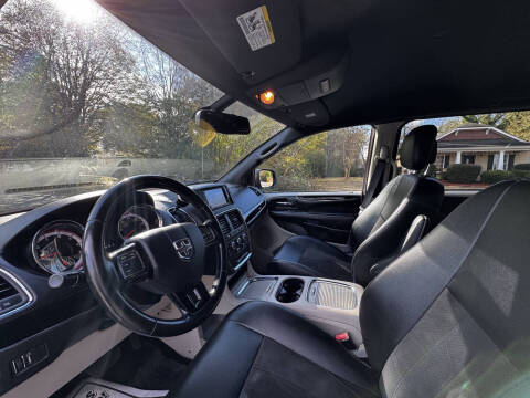 2020 Dodge Grand Caravan SXT