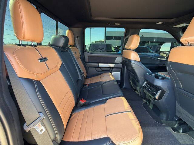 2023 Ford F-450 Super Duty Platinum