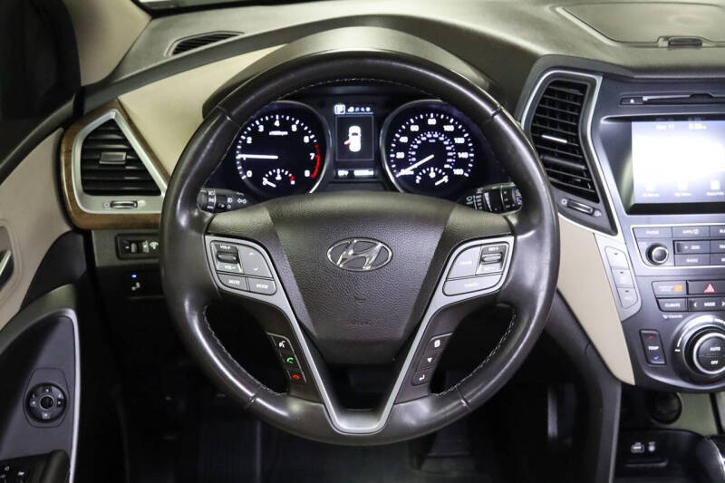 2019 Hyundai Santa Fe XL SE