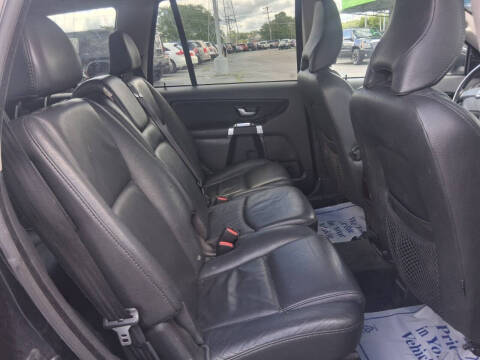 2011 Volvo XC90 3.2