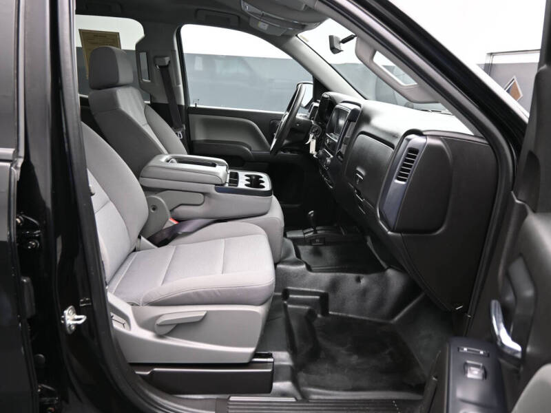 2017 Chevrolet Silverado 1500 Custom