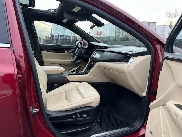 2017 Cadillac XT5 Luxury