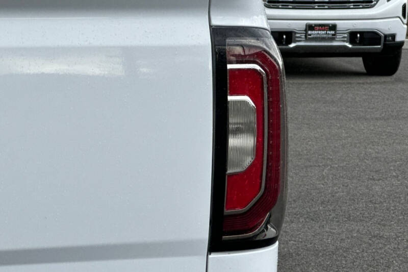 2018 GMC Sierra 1500