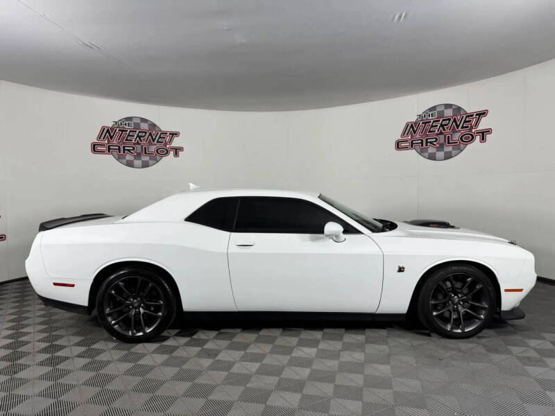 2020 Dodge Challenger