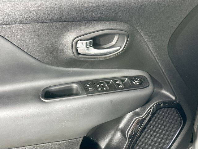 2022 Jeep Renegade Altitude