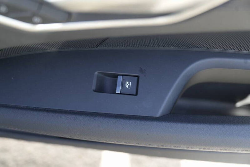 2022 Audi e-tron GT quattro Premium Plus