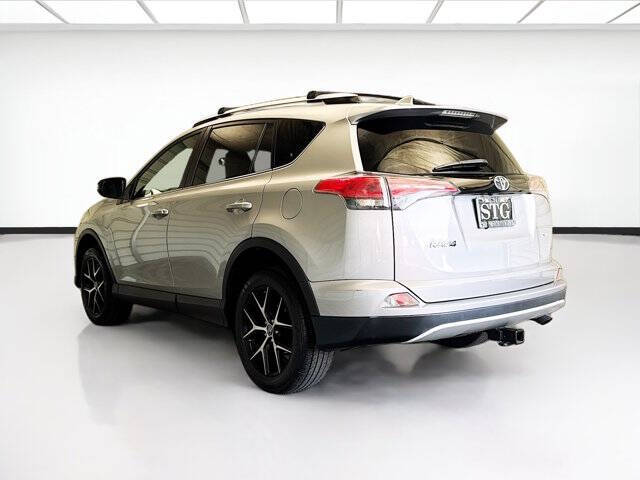2016 Toyota RAV4 SE