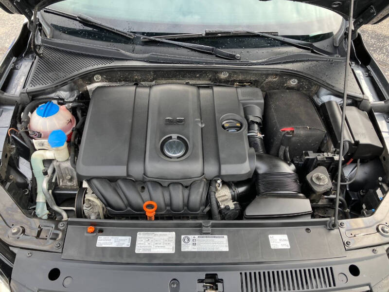 2012 Volkswagen Passat SE