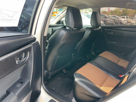 2018 Toyota Corolla LE