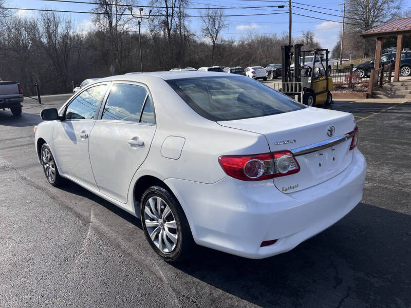 2013 Toyota Corolla LE