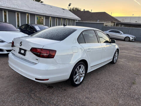 2017 Volkswagen Jetta 1.8T SEL
