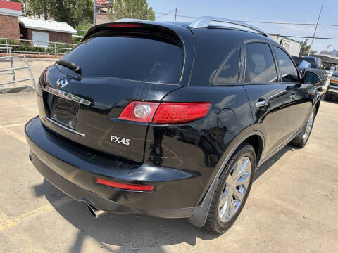 2004 Infiniti FX45