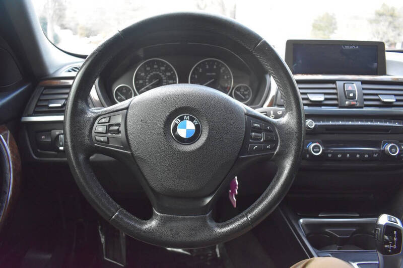 2015 BMW 3 Series 320i xDrive